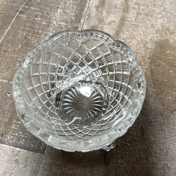 Vintage Clear Glass Pedestal Dish Lot of Detail - Picture 3 of 6